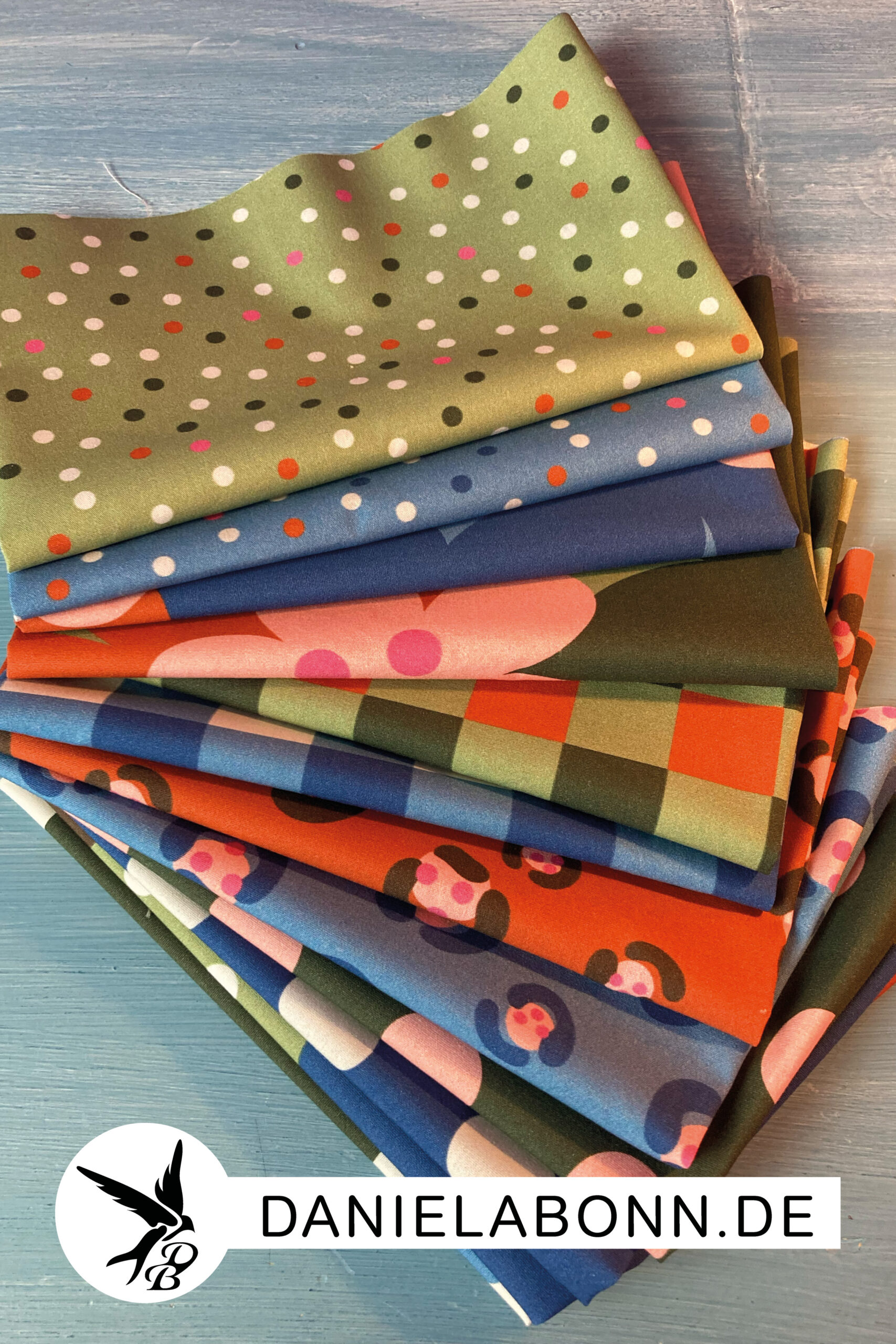 Stoffkollektion Button Loop alls Designs in der Übersicht